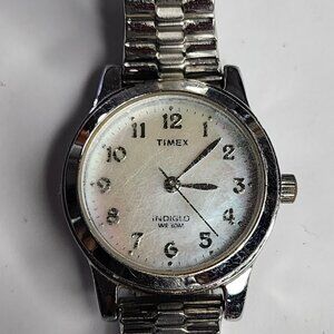 Timex Watch Women T2M826 Mother‎ of Pearl Expansion Indiglo 25mm Quartz Analog